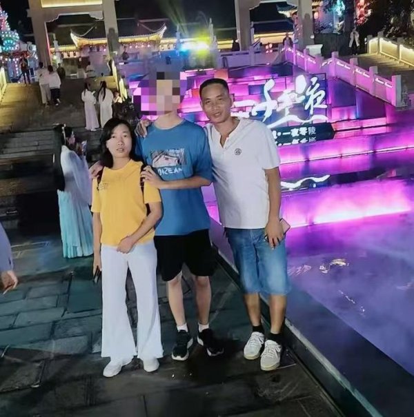 被“梅姨”拐卖的男孩，“回不去”的家