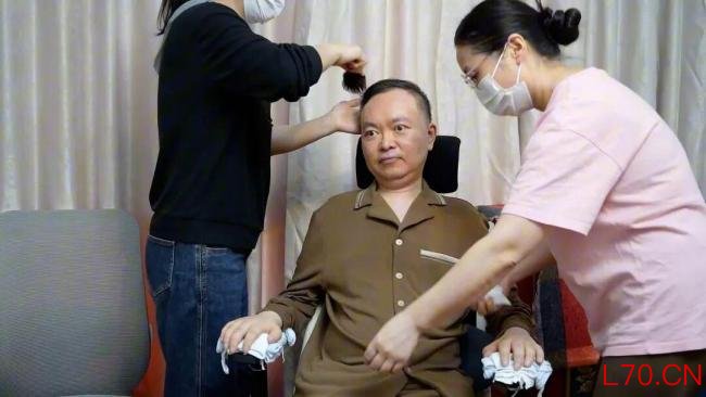 蔡磊段睿夫妇7年“破冰”之战 与时间赛跑