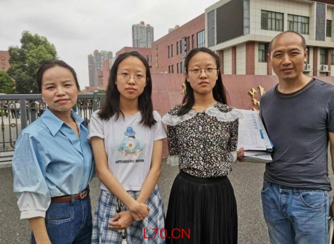 双胞胎姐妹高考成绩超预期还学会厨艺 惊喜连连